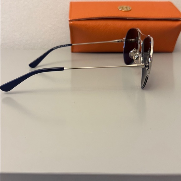 Tory Burch aviator sunglasses. - Picture 2 of 5